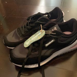 Reebok comfort footbed by ortholite women’s size 7.5 NWT